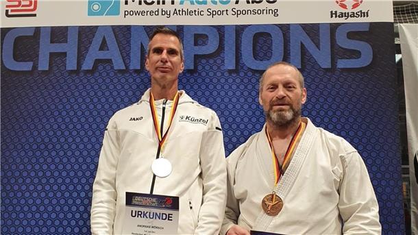 Andreas Mörsch und Alexander Bez von der Karateschule Nippon waren bei der Deutschen Meisterschaft der Masterklasse erfolgreich.