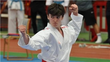 Andrew Lück von der Karateschule Nippon.