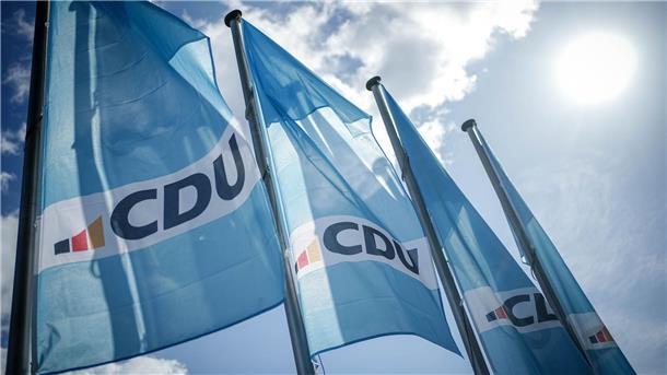 Cyber-Angriff auf CDU betrifft auch Daten von Merz Anfang des Monats war die Cyber-Attacke auf die CDU bekanntgeworden.