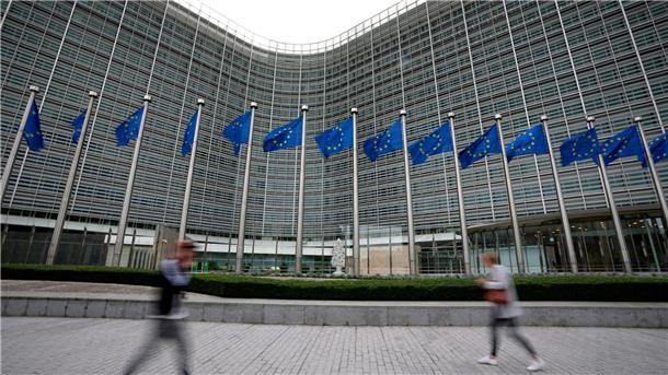 Scholz fordert von Brüssel klare Botschaft an Putin Anfang November hatte die EU-Kommission die Aufnahme von Beitrittsverhandlungen mit der Ukraine empfohlen.