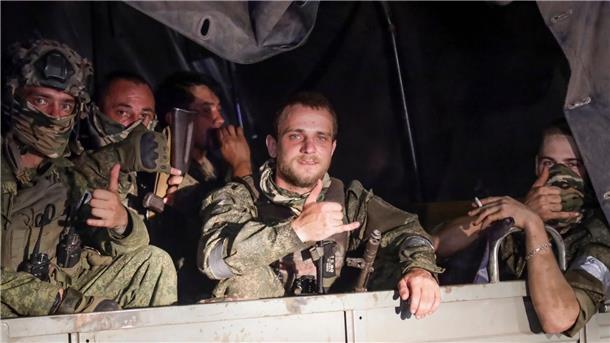 Minsk: Wagner-Kämpfer nun in Belarus Angehörige der Wagner-Gruppe sitzen hier noch in Rostow am Don, Russland. Inzwischen sollen sie sich in Belarus aufhalten.