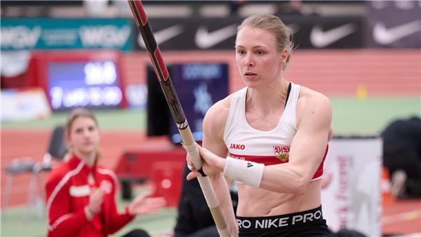 Anjuli Knäsche verteidigte ihren Titel im Stabhochsprung.