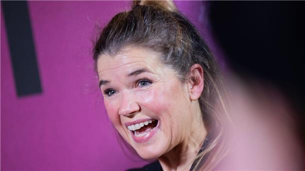 Anke Engelke kommt zur Göttinger Frühjahrslese Anke Engelke, Schauspielerin, bei einer Filmpremiere.