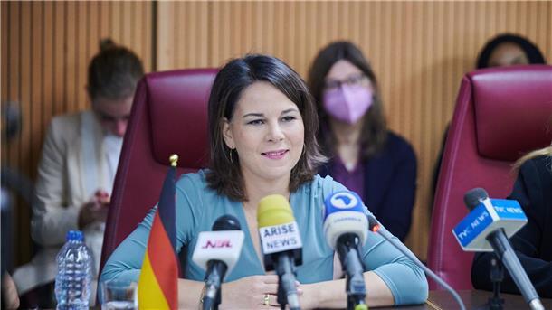Annalena Baerbock: „in weiten Teilen der Region ist der Klimawandel ein Treiber des Terrorismus und er facht bestehende Ressourcenkonflikte weiter an“.