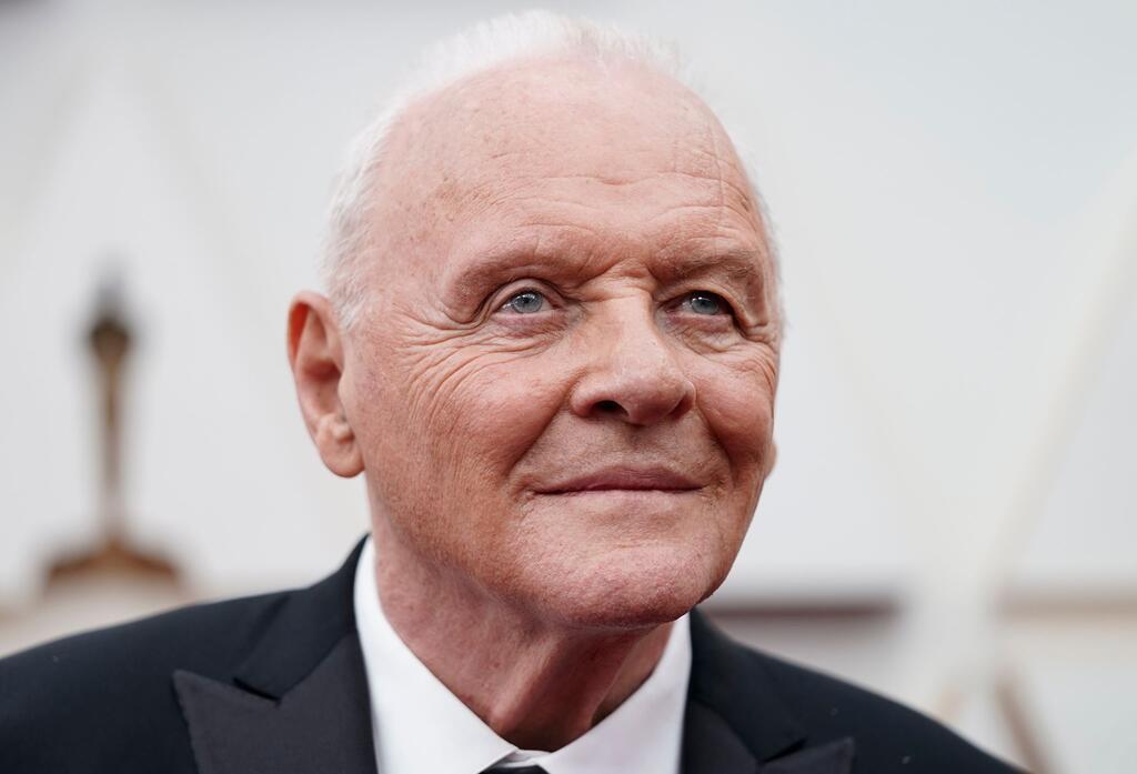 Anthony Hopkins tritt für Roland Emmerichs Gladiatoren-Serie als römischer Kaiser vor die Kamera