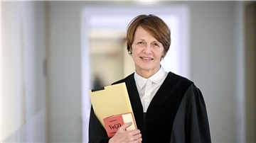 Arbeitet auch wieder als Richterin: First Lady Elke Büdenbender.