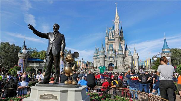 Disney streicht rund 7000 Stellen Auch bei Disney wird gespart: Der Konzern will etliche Stellen streichen.