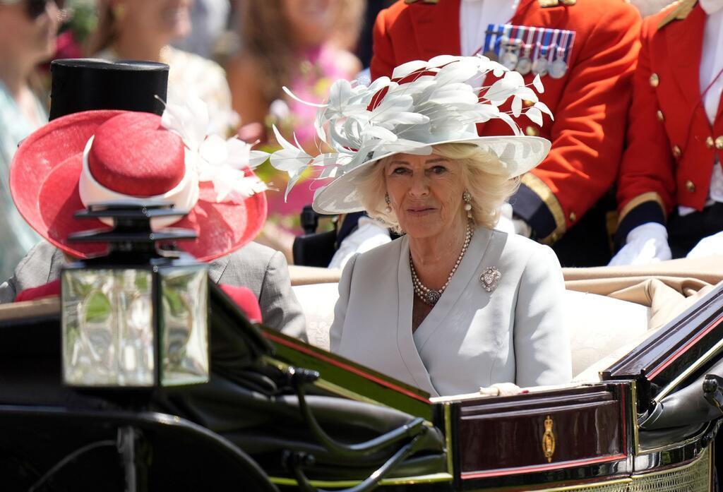 Eine Frage der Hüte: Dresscode beim Pferderennen in Ascot Auch die Royals sind dabei.