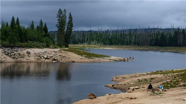 Wetter bremst Tagestourismus - Buchungslage dennoch gut Auch im Harz richten sich viele Tagesurlauber etwa für Wanderungen nach dem Wetter - und das war zuletzt oft eher wechselhaft. (Archivbild)