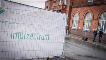 Auch im Impfzentrum Cuxhaven können sich chronisch Kranke gegen das Corona-Virus impfen lassen.