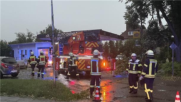 Auch in die Hansingstraße musste die Feuerwehr am Sonntagabend ausrücken.