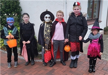 Auch in Nordenham wurde Halloween am Freitag groß gefeiert. In Blexen fand beisp...