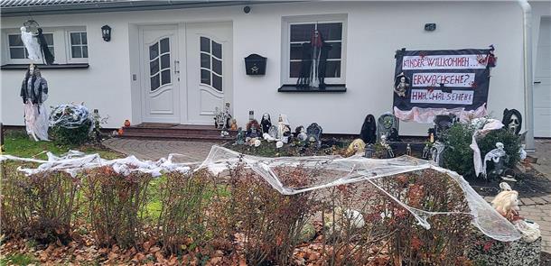 Auch in Nordenham wurde Halloween am Freitag groß gefeiert. In Blexen fand beisp...