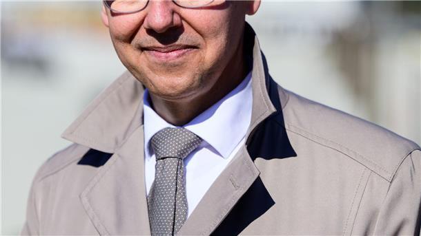 Heidekreis-Klinikum soll medizinische Kompetenzen bündeln Auch Landrat Grote ist zufrieden.