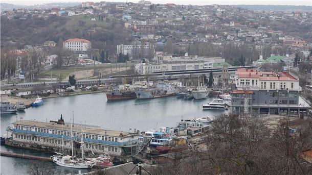 Auch über der Hafenstadt Sewastopol wurde Luftalarm ausgelöst.