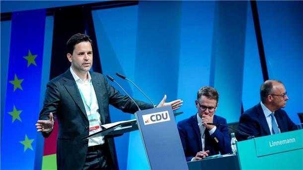 Auch vom JU-Vorsitzenden Winkel kam nur ganz verhaltene Kritik am Koalitionsvertrag.