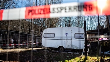 Auf dem Campingplatz Eichwald steht der versiegelte Campingwagen des 2019 wegen schweren sexuellen Kindesmissbrauchs verurteilten Haupttäters im Tat-Komplex Lügde.