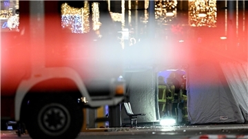 Auf dem Weihnachtsmarkt in Magdeburg ist ein Autofahrer in eine Menschengruppe gefahren
