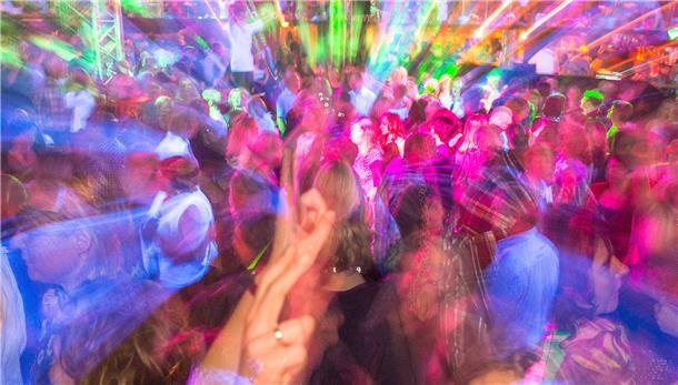 Auf der allerletzten Party im Pam wollen die Gäste noch einmal so richtig abfeiern. 