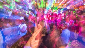Auf der allerletzten Party im Pam wollen die Gäste noch einmal so richtig abfeiern. 