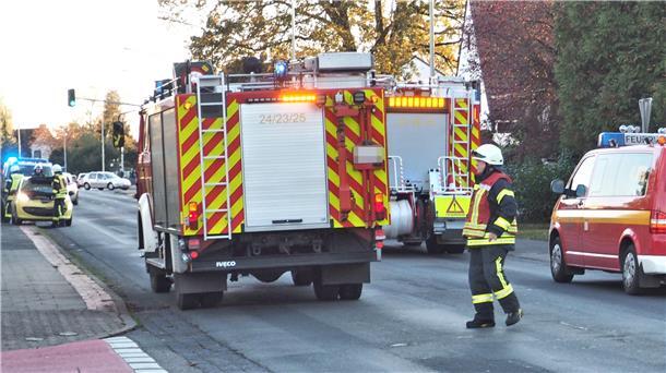 Auf der Leher Landstraße in Langen passieren im Landkreis Cuxhaven die meisten Unfälle. So krachten etwa am 30. Oktober 2019 kurz vor dem Bahnübergang sechs Fahrzeuge eineinander. Eine 30-jährige Frau wurde leicht verletzt ins Krankenhaus gebracht.