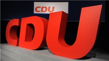 Auf einmal ging alles ganz schnell: Der Bremerhavener Stadtverordnete Dennis Paurat (CDU) legt sein Mandat nieder.