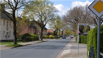 Auf Höhe der Berliner Straße soll eine Querungshilfe Schüler sicher über die Godenstedter Straße leiten.