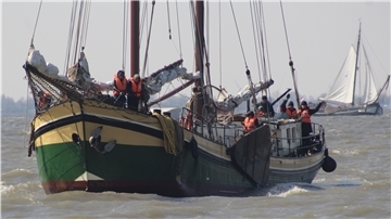 Segelschiffe auf dem IJsselmeer