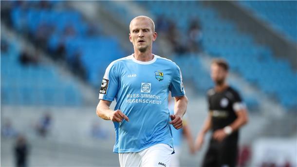Auf seinen gewohnten Alltag als Fußball-Profi muss Clemens Schoppenhauer zurzeit verzichten. Beim Chemnitzer FC, für den der Loxstedter seit Sommer spielt, ist wegen der Corona-Krise Kurzarbeit angesagt.
