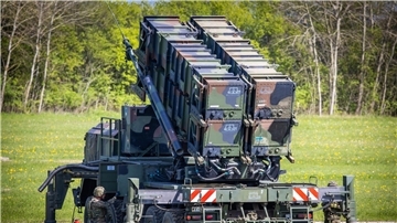 Deutschland liefert weitere Patriot-Raketen an Ukraine Aufbau einer Luftverteidigungsstellung: Soldaten der deutschen Luftwaffe bei einer Übung.