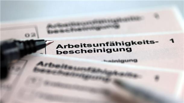 Kasse: Krankheitsausfälle im Job 2023 auf Höchststand Ausschlaggebend für die vielen Krankheitsausfälle im vergangenen Jahr waren vor allem Atemwegserkrankungen.