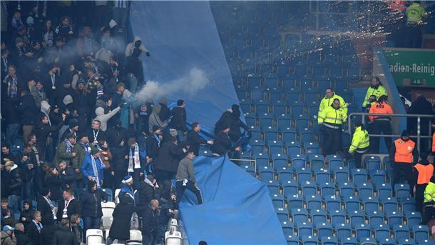 Das nächste Hochrisiko-Spiel: Wie sicher ist es im Stadion? Ausschreitungen beim Spiel Hansa Rostock - Dynamo Dresden.