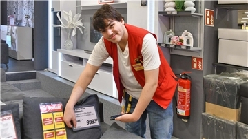Azubi Claas Beckmann bei der Arbeit