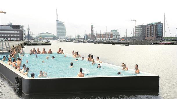 Die fünf verrücktesten Ideen, die es in Bremerhaven gegeben hat Badeschiff im Neuen Hafen