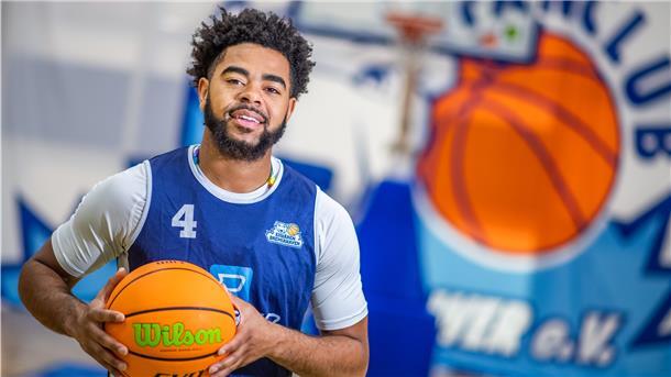 Basketballer Carrington Love ist neues Teammitglied im Kader der Eisbären Bremerhaven für die Saison 2021/22.
