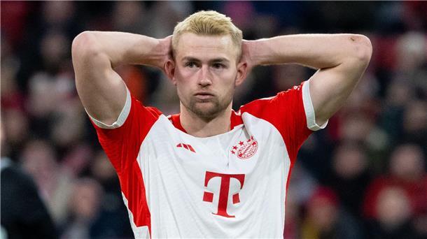 Bestätigt: Bayern geben de Ligt und Mazraoui an ManUnited ab Bayerns Matthijs de Ligt wechselt nach England.