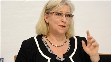 Porträt Beate Gissel-Baden