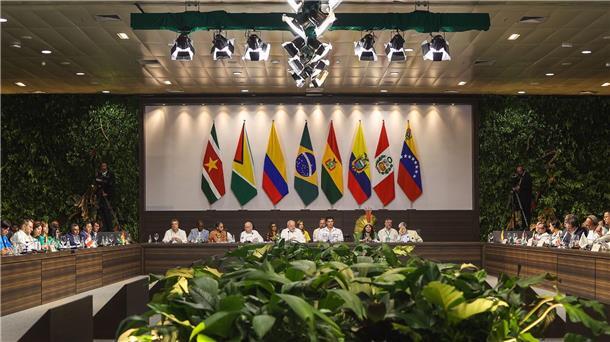 Lula beschwört „amazonischen Traum“ von Umweltschutz Bei dem Amazonas-Gipfel treffen sich Vertreter von Brasilien, Bolivien, Ecuador, Guyana, Kolumbien, Peru, Suriname und Venezuela.