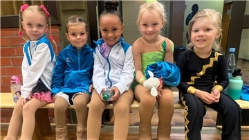 Bei den Minis starteten (von links): Harley Mavis Lee, Emily Katharina Wilhelm, Ece Minel Dogru, Amelie Tilda Köster und Jakob Zimmermann. 