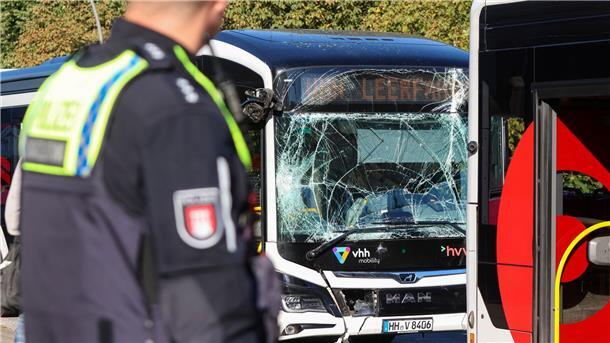 Bei den Unfall wurden auch vier Kinder leicht verletzt.