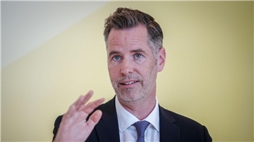 Bei der beschlossenen Einstufung von Moldau und Georgien als sichere Herkunftsstaaten dürfe es nicht bleiben, meint FDP-Politiker Christian Dürr.