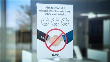 Bei der Firma Elektro Sasse von Dirk Sasse wurden Arbeitsabläufe wegen der Coronavirus-Gefahr umgestellt.