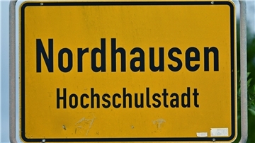 Bei der Stichwahl in Nordhausen können sich die Wählerinnen und Wähler zwischen AfD-Kandidat Jörg Prophet und dem parteilosen Amtsinhaber Kai Buchmann entscheiden.