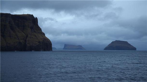 Wikingerschiff gekentert - Frau ums Leben gekommen Bei der Überfahrt von der südlichen färöischen Insel Suduroy nach Norwegen ist es zu einem Unglück gekommen. (Archivbild)