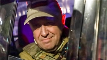Bei einem Absturz eines Privatflugzeugs nordwestlich von Moskau soll nach russischen Behördenangaben auch der Chef der Söldnertruppe Wagner, Jewgeni Prigoschin, ums Leben gekommen sein.