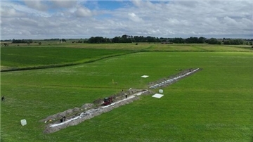 Bild der archäologischen Grabungsstätte bei Iggewarden