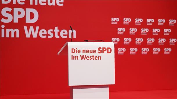 NRW-SPD will mit erster Doppelspitze aus der Defensive Bei ihrem Landesparteitag in Münster wählt die nordrhein-westfälische SPD einen neuen Landesvorstand.