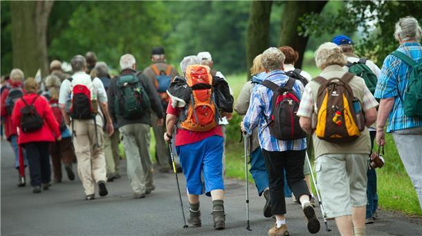Bei körperlich aktiven Menschen mit präklinischem - also noch symptomlosem - Alzheimer wurde ein geringerer kognitiver Abbau als bei körperlich inaktiven erfasst. (Symbolbild)