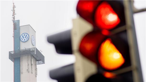 VW im Krisenmodus - Landespolitiker voller Sorgen Bei Volkswagen herrscht Krisenstimmung (Foto aktuell)