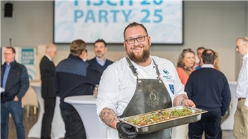 Florian Zerbst vom Fischkochstudio